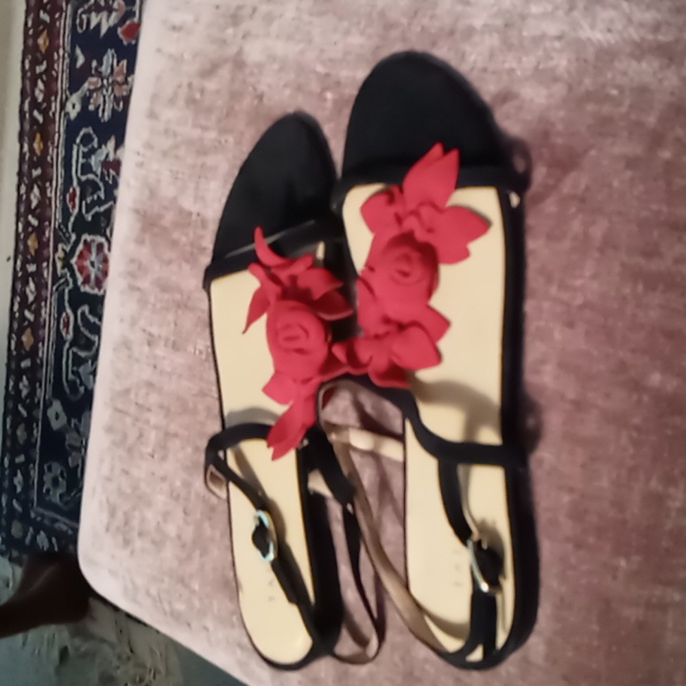 Talbot's Sandals sz 10